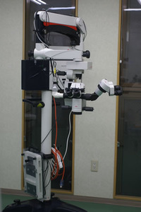 顕微鏡（Leica社）